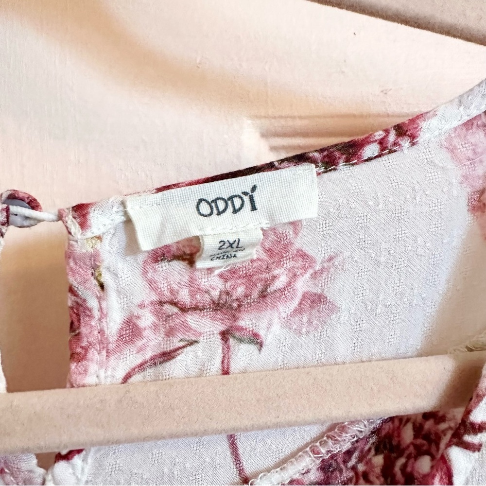 Pink floral Oddi top - Picture 4 of 6